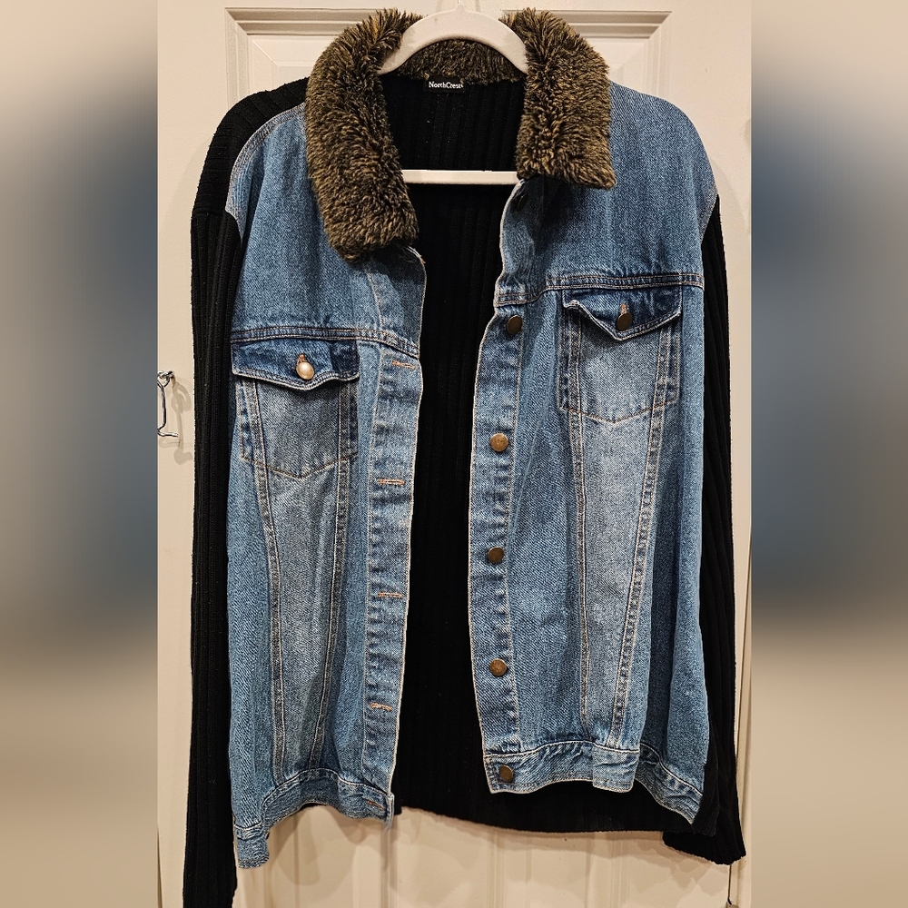 146 - Women's Black & Blue Denim Jeanshirt Mix